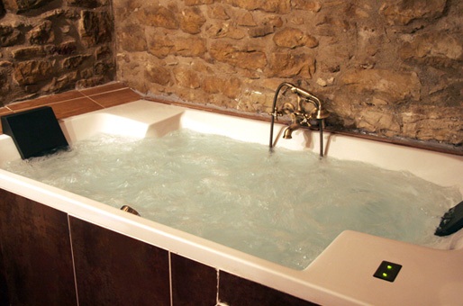 jacuzzi casa rural castellon laperdiu